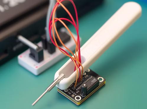 Digital Thermometer with IoT